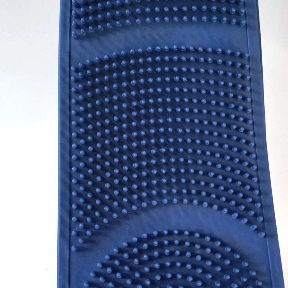 Silicone Back Scrubber Dual Sided Shower Bath Exfoliate Clean Massage